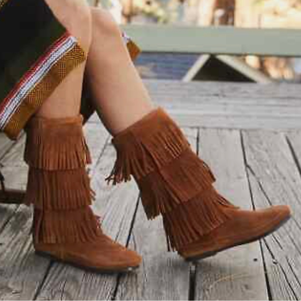 Women Minnetonka Layer Fringe Boots Festival Moccasins Leather Brown Booties 10